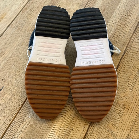 Converse Run Star Hike Hi Womens Sz Mens 6 Wos 7.5 Black White Platform Shoe - Picture 9 of 10